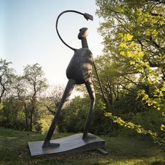 Heinrich Kirchner Skulpturenpark Erlangen – Wanderer Mensch, Er sieht das helle Licht