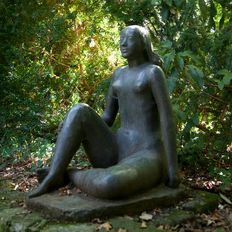 Heinrich Kirchner Skulpturenpark Erlangen – Sitzende